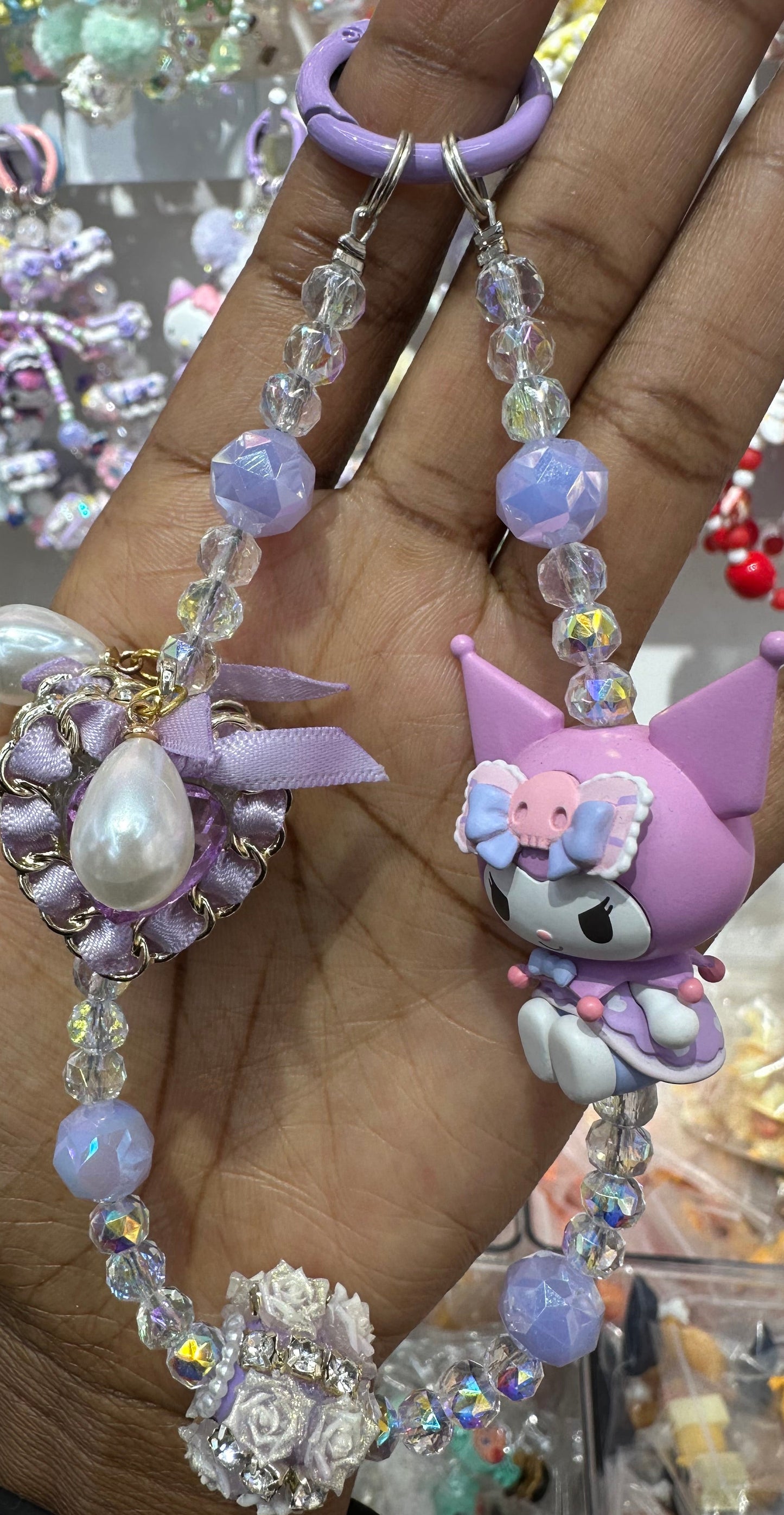 LIVESTREAM SHOP - KEY/PHONE CHAIN